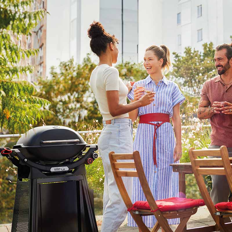 Ψησταριά Υγραερίου Weber® Q 3200N+ (Με Βάση & Τραπεζάκια)