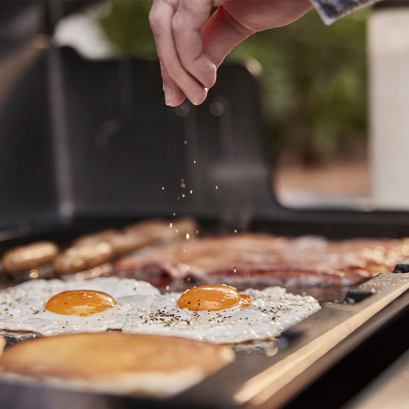 Weber Full Size Griddle - Genesis 300 Series