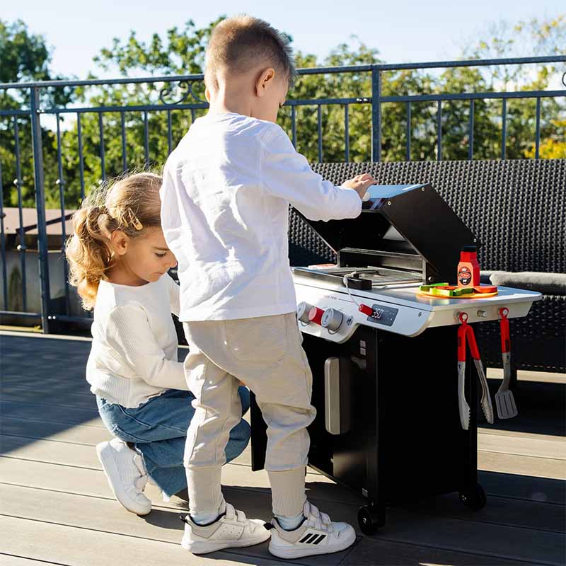 Weber Genesis – Ξύλινη Παιδική Ψησταριά