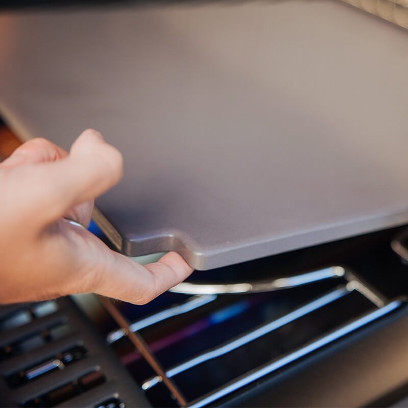 Weber Crafted πέτρινη επιφάνεια για πίτσα