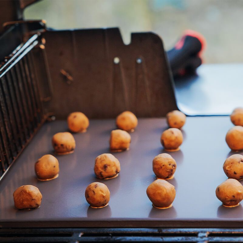 Weber Crafted πέτρινη επιφάνεια για πίτσα